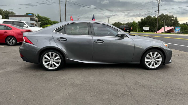 2016 Lexus IS 200t