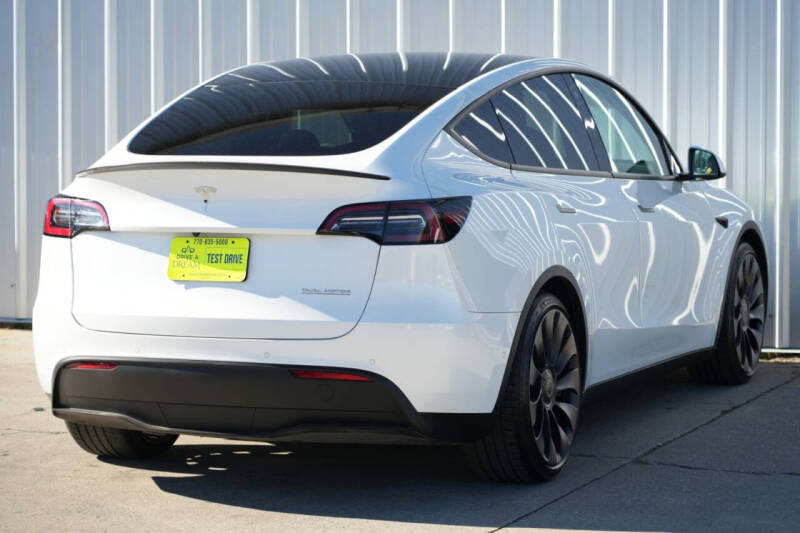2022 Tesla Model Y Performance