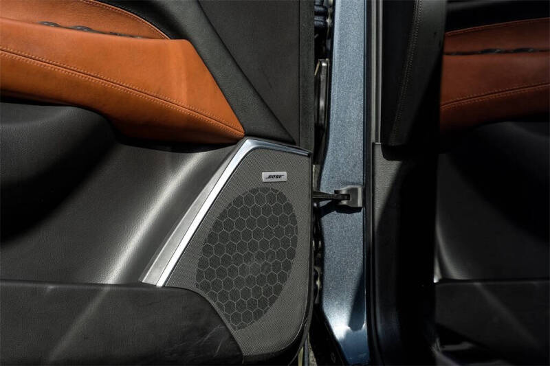 2020 Cadillac Escalade ESV Premium Luxury