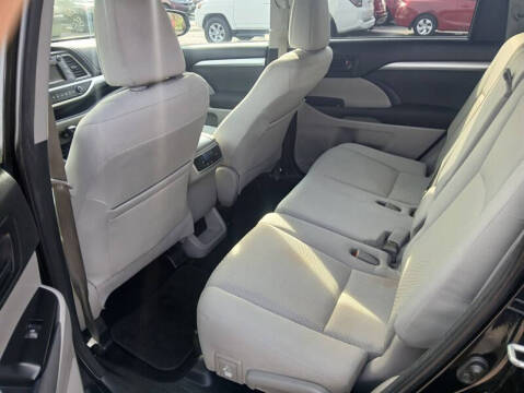 2016 Toyota Highlander