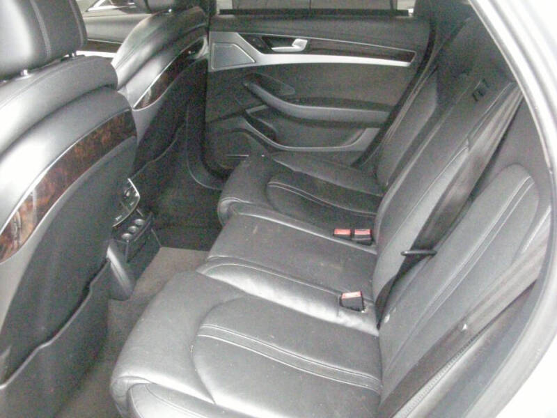 2012 Audi A8 quattro