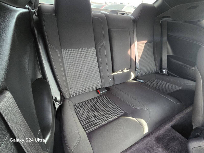 2016 Dodge Challenger R/T Plus