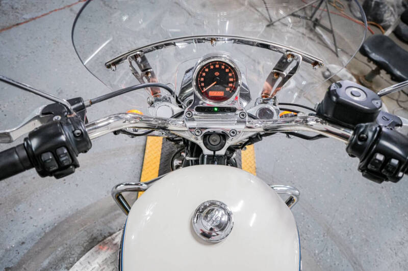 2014 Harley-Davidson Superlow