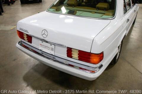1991 Mercedes-Benz 560-Class 560 SEL