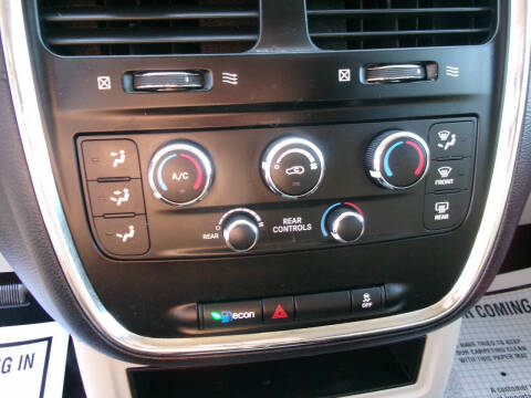 2013 Dodge Grand Caravan SE