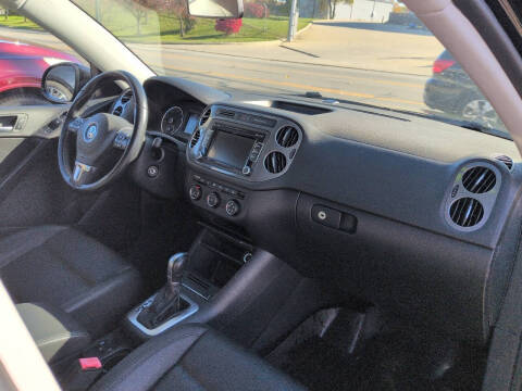 2015 Volkswagen Tiguan S 4Motion