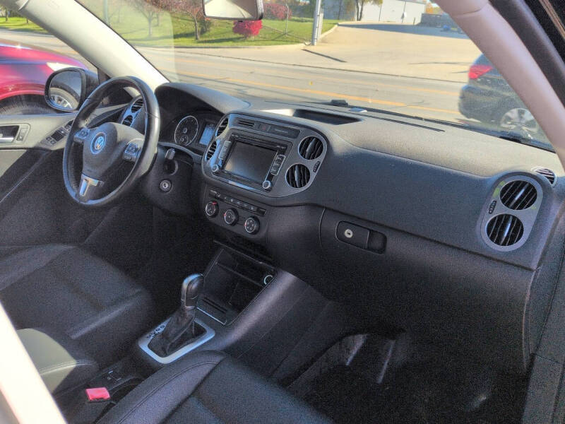 2015 Volkswagen Tiguan S 4Motion