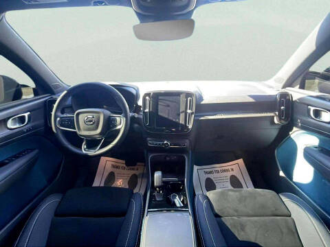 2023 Volvo XC40 Recharge Twin Plus