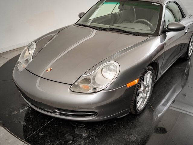 2001 Porsche 911 Carrera