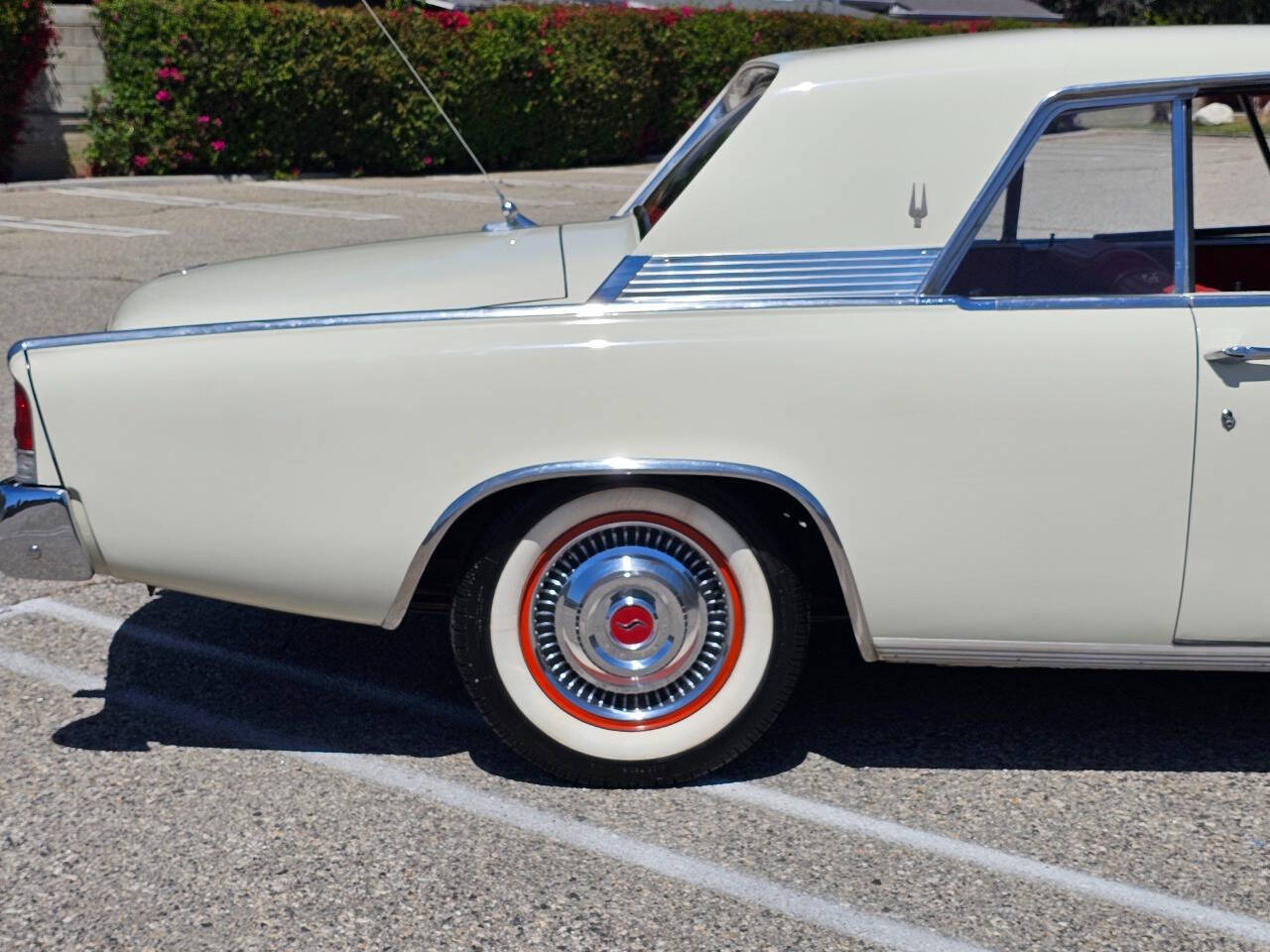 1962 Studebaker Golden Hawk 12
