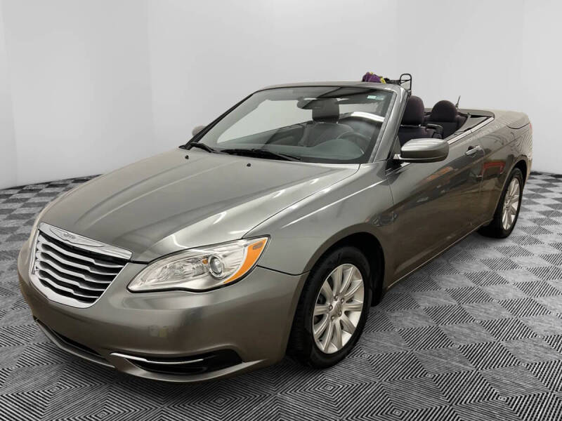 2012 Chrysler 200 Touring