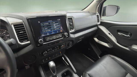 2024 Nissan Frontier SL