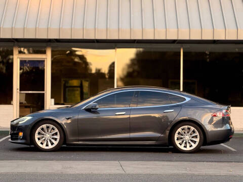 2017 Tesla Model S