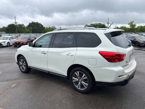 2018 Nissan Pathfinder