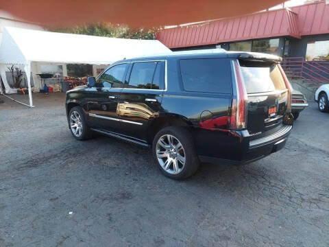 2016 Cadillac Escalade Premium Collection