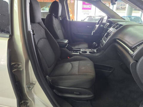 2016 GMC Acadia SLE-2