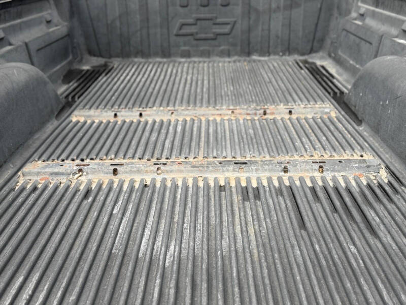 2002 Chevrolet Silverado 3500 LS