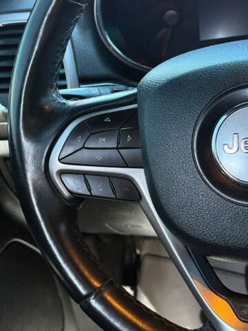 2018 Jeep Grand Cherokee Laredo E