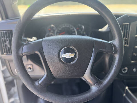2016 Chevrolet Express 2500