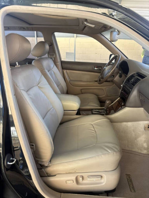 1995 Lexus LS 400