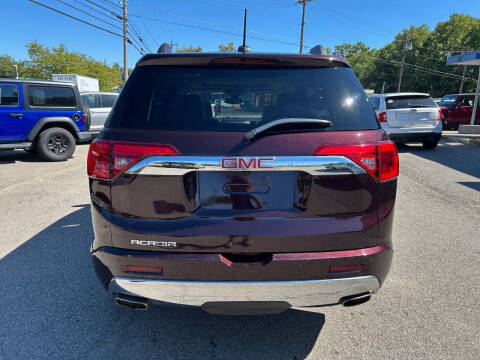 2017 GMC Acadia Denali