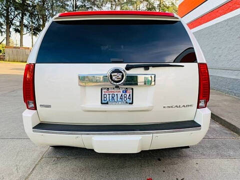 2010 Cadillac Escalade Premium