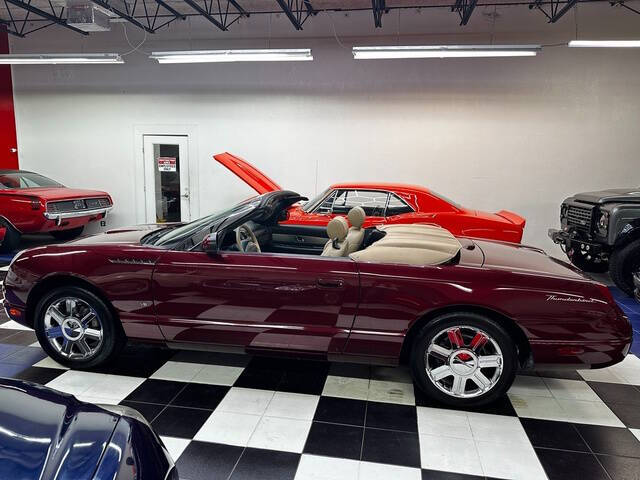 2004 Ford Thunderbird Deluxe