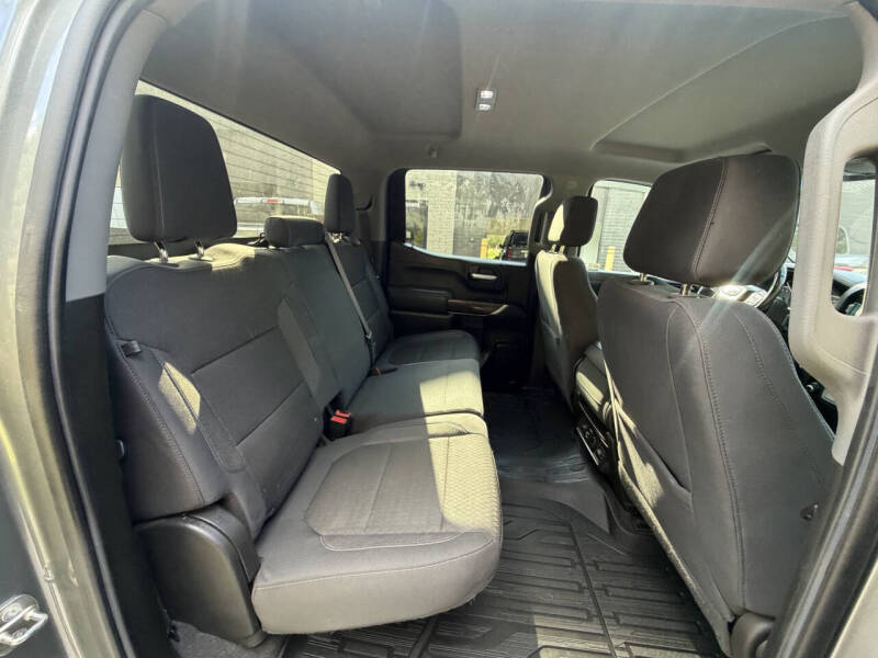 2020 GMC Sierra 1500 SLE