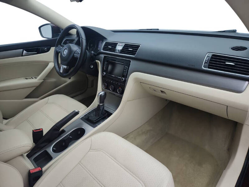 2014 Volkswagen Passat