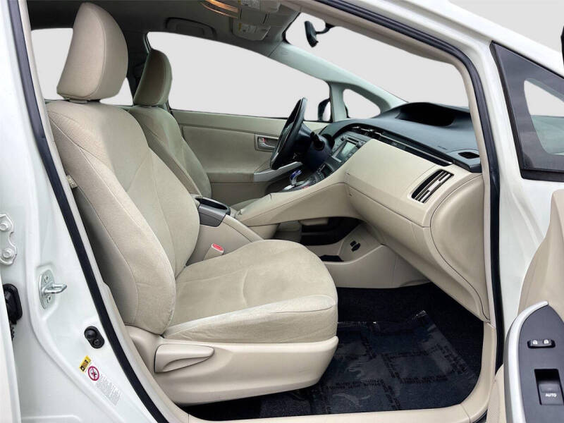 2015 Toyota Prius Two