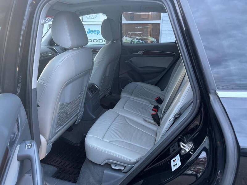 2017 Audi Q5 2.0T quattro Premium Plus