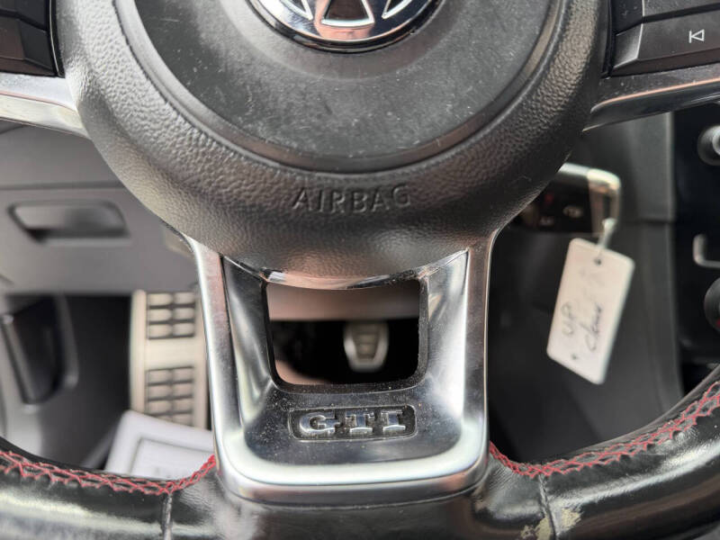 2015 Volkswagen Golf GTI S