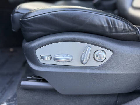 2018 Porsche Cayenne Platinum Edition