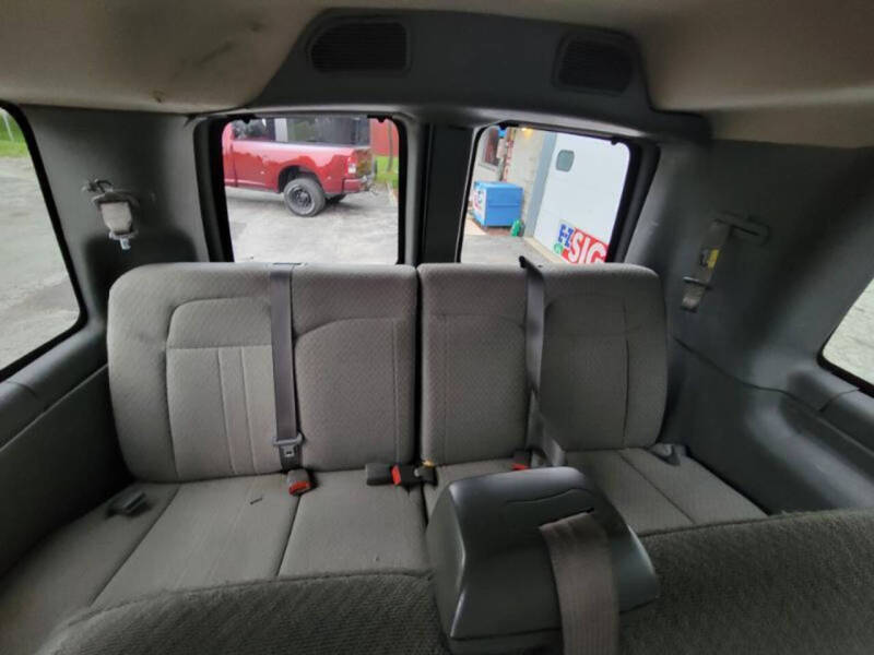 2017 Chevrolet Express LT 3500