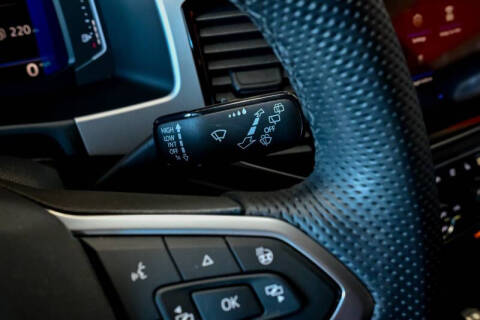 2022 Volkswagen Atlas Cross Sport V6 SEL Premium R-Line 4Motion