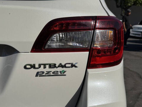2017 Subaru Outback 2.5i Limited
