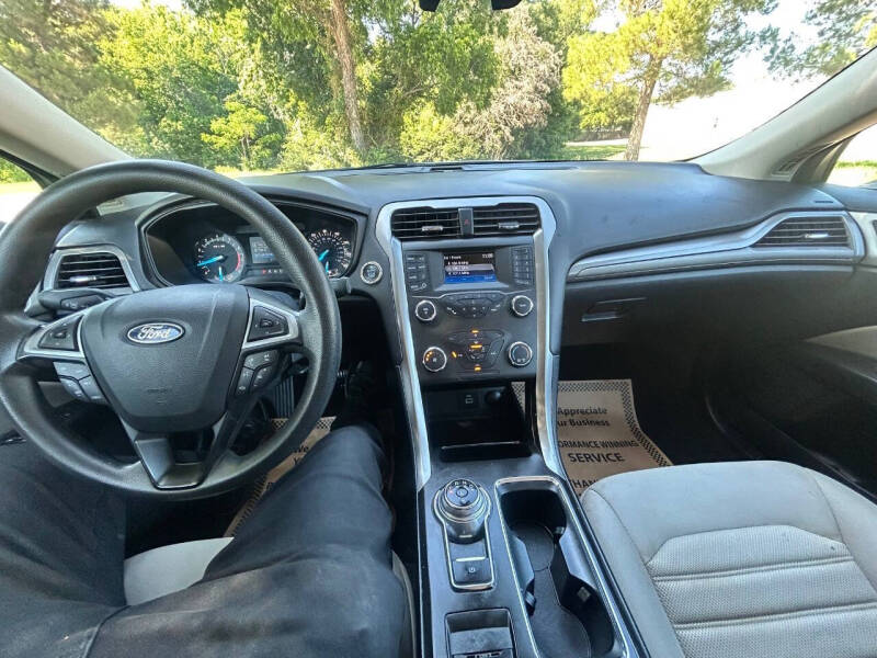 2019 Ford Fusion S