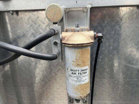 1988 Sutphen Ladder