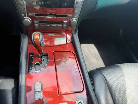 2008 Lexus LS 460
