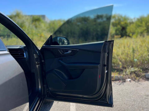 2021 Audi Q8 quattro Premium 55 TFSI