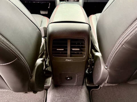 2026 Ford Escape Hybrid ST-Line Select