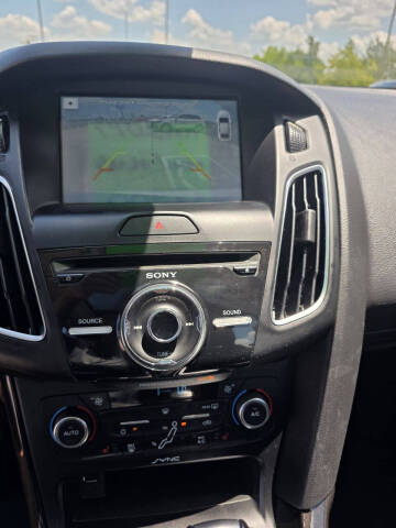 2017 Ford Focus Titanium