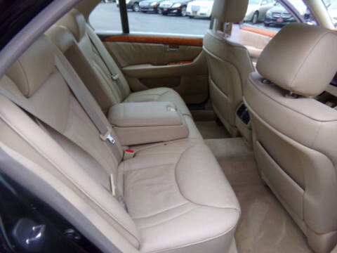 2005 Lexus LS 430