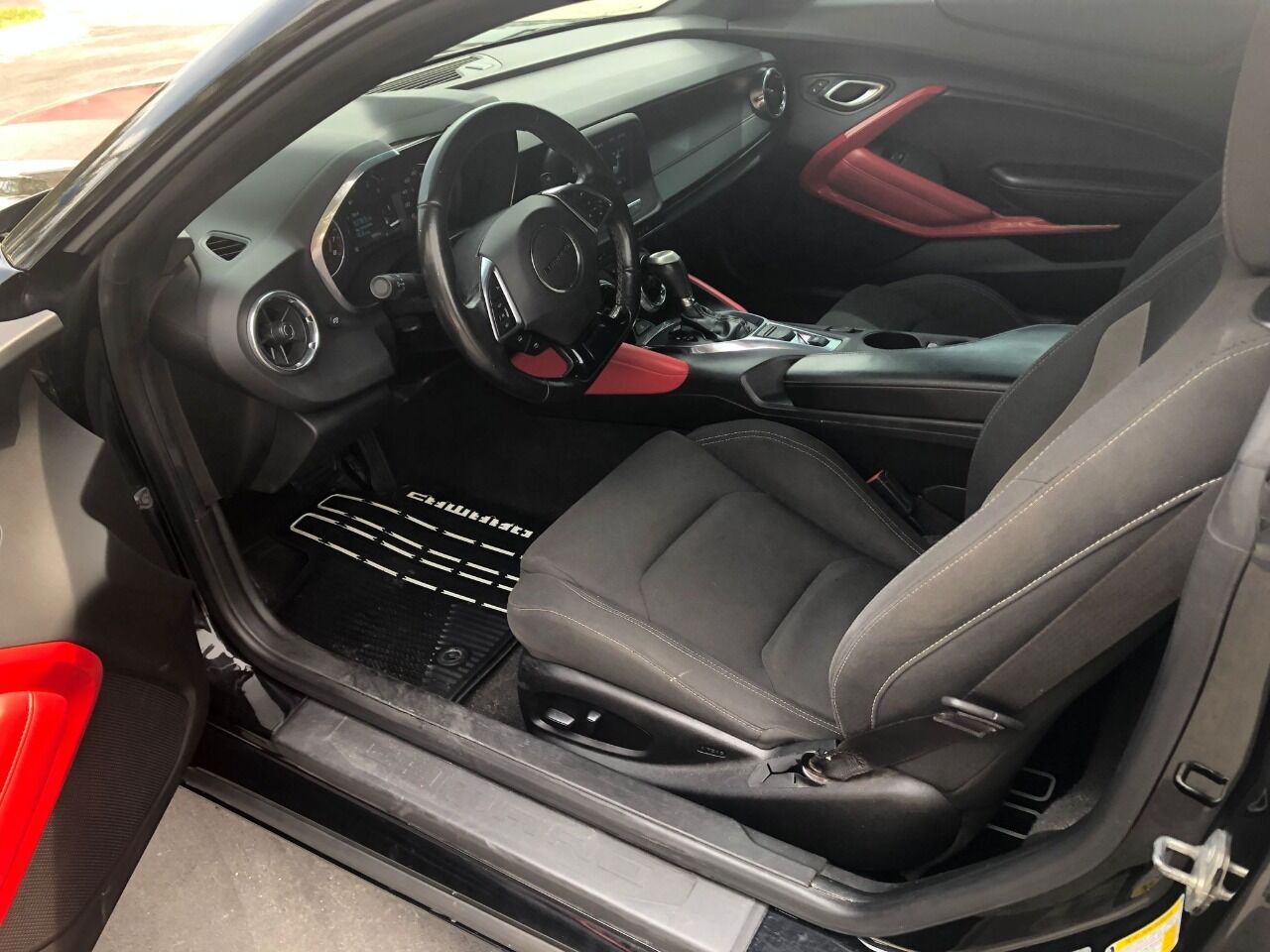 2018 CHEVROLET Camaro Coupe - $17,500