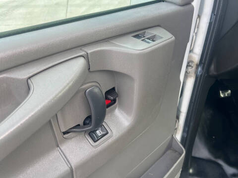 2014 Chevrolet Express 2500