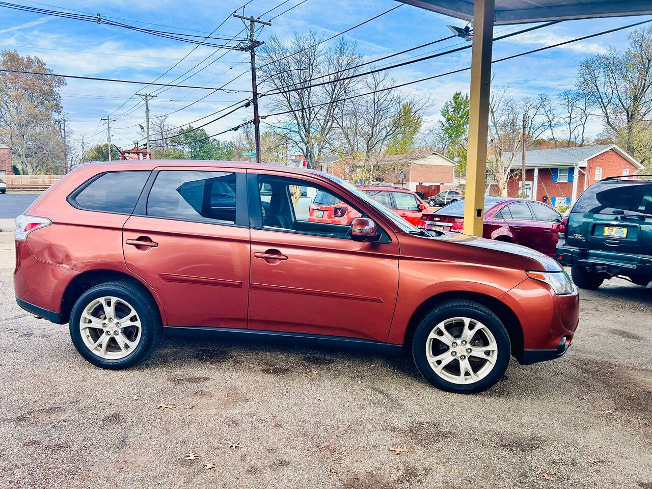 2014 Mitsubishi Outlander for sale at King Louis Auto Sales in Louisville, KY