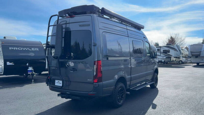 2025 Mercedes-Benz Sprinter