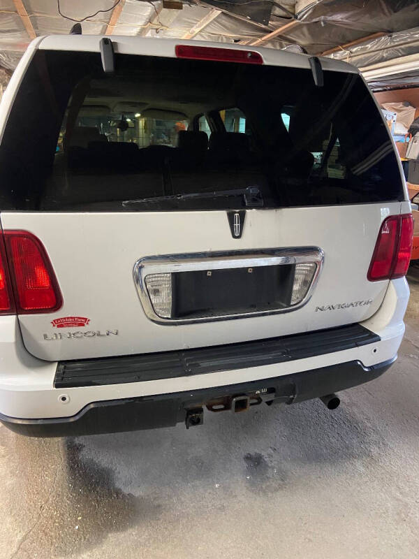 2005 Lincoln Navigator Luxury