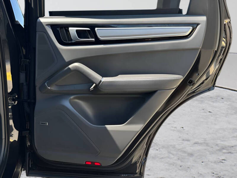 2022 Porsche Cayenne