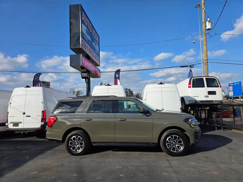 2024 Ford Expedition XLT